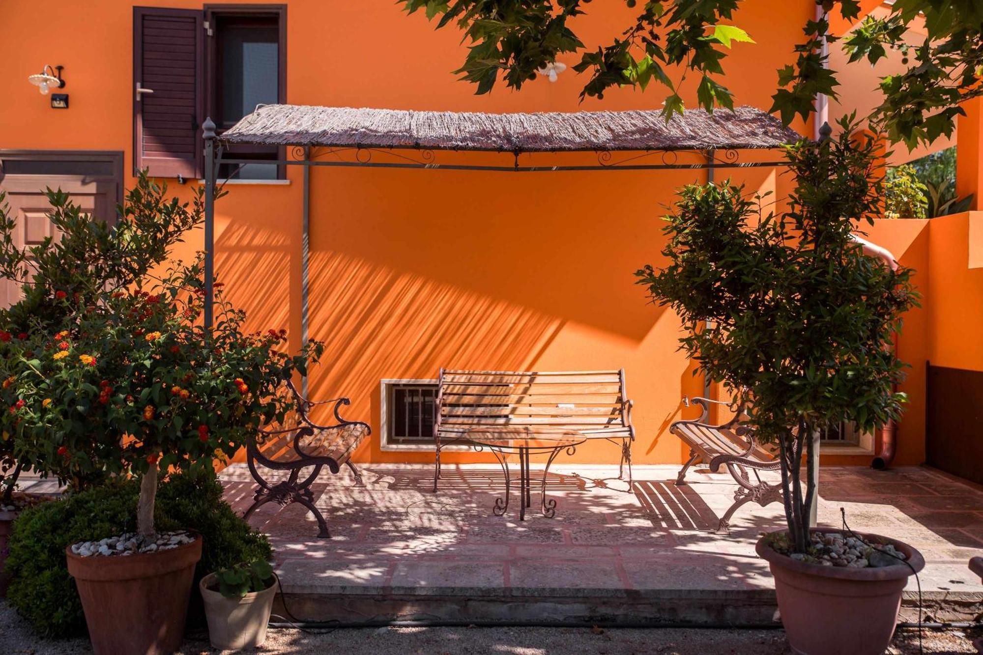 Villa Claudia By Vivimy Parabita Bagian luar foto